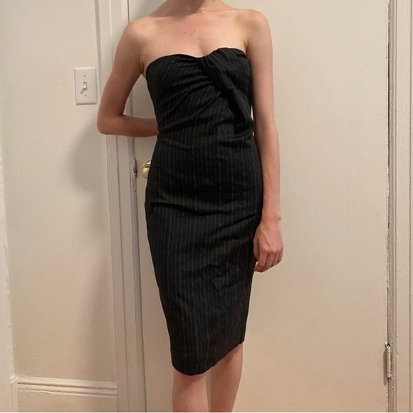 Dolce & Gabbana size 40 aka 4 strapless pinstripe dress built in bustier - Picture 1 of 16